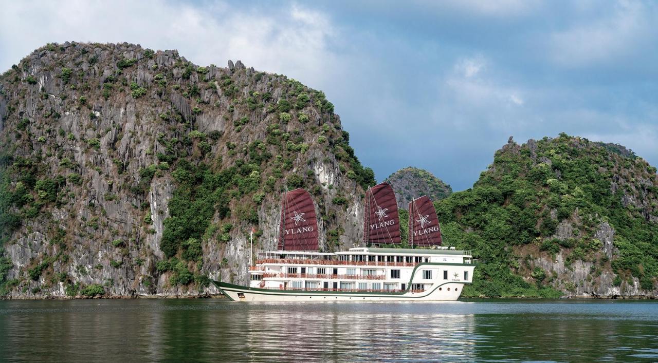 Heritage Line Ylang Cruise - Halong Bay & Lan Ha Bay Халонг Экстерьер фото