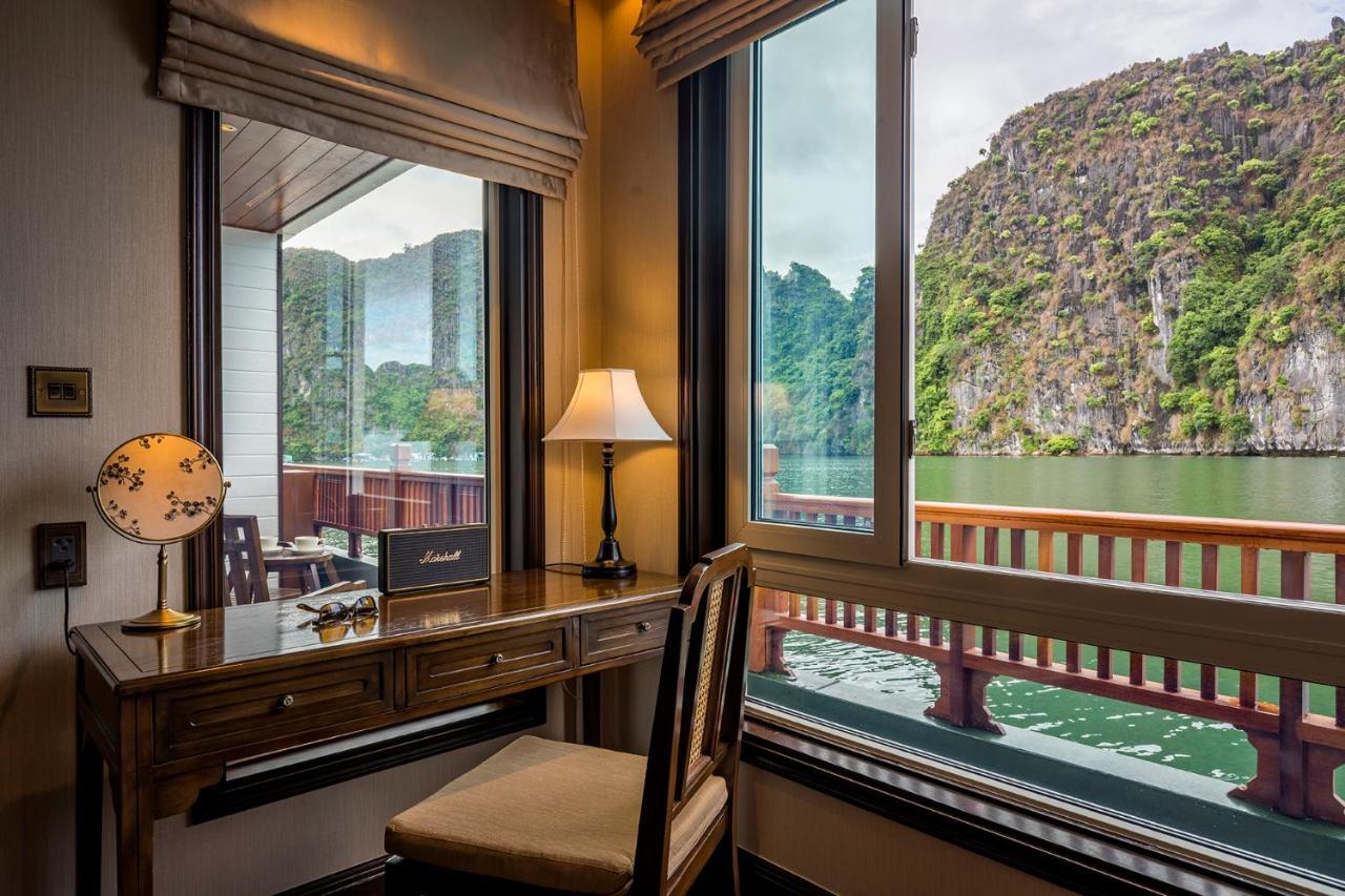 Heritage Line Ylang Cruise - Halong Bay & Lan Ha Bay Халонг Экстерьер фото