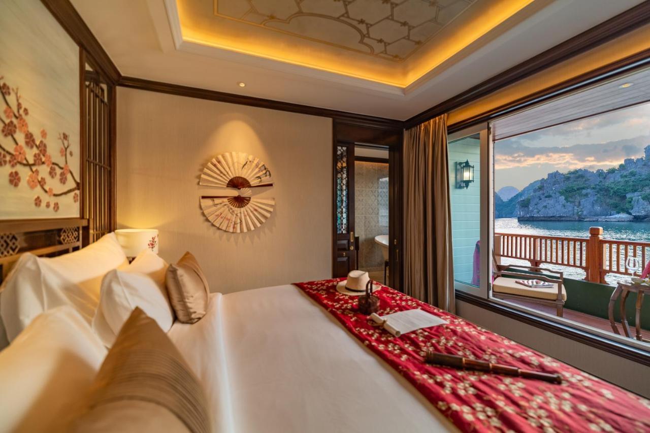 Heritage Line Ylang Cruise - Halong Bay & Lan Ha Bay Халонг Экстерьер фото